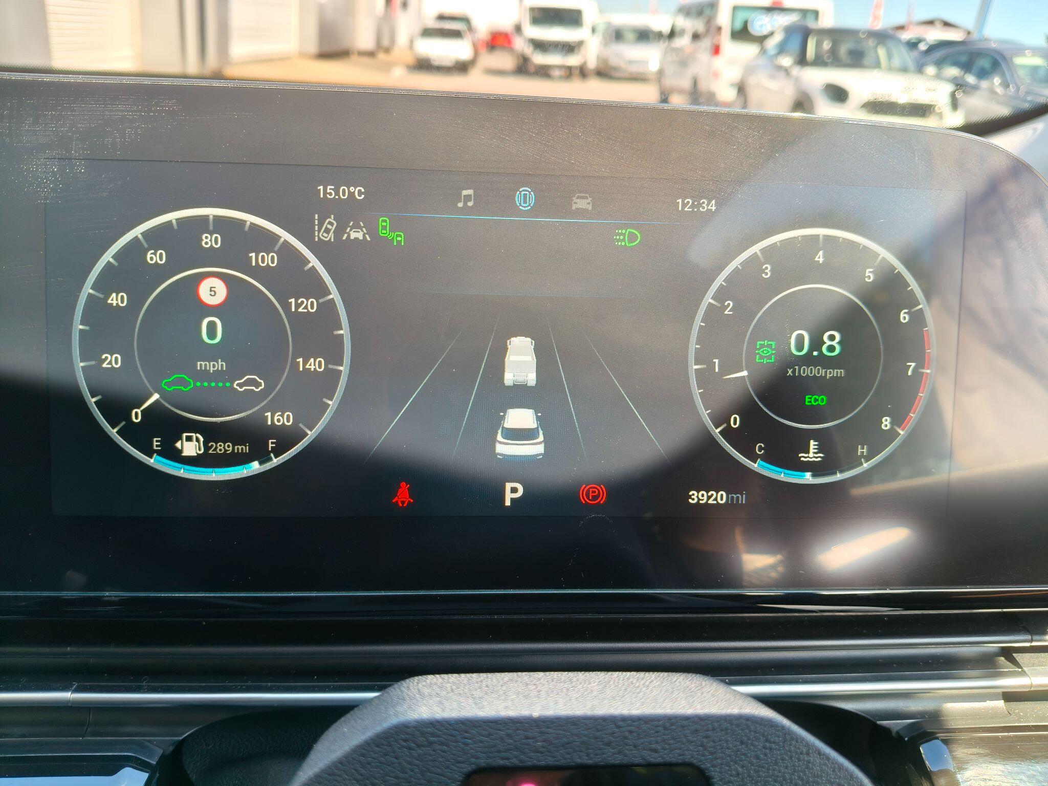 Large vehicle image